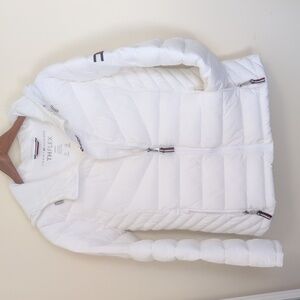 Tommy Hilfiger Women's Puffer Lightweight Hooded Jacket In White